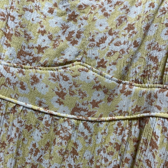 Abercrombie Floral Tie Blouse - XS - Picture 6 of 7